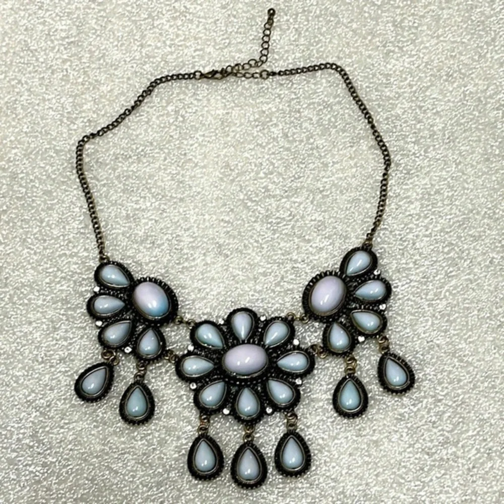 Charming‎ Charlie Necklace